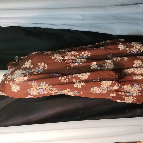 ..American Eagle Dresses - Picture 3 of 10